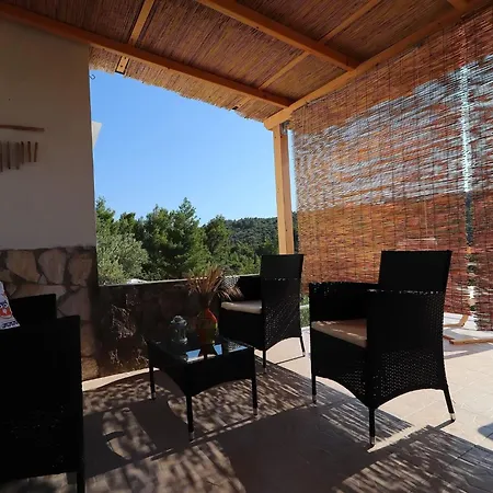 Greenside Lumi-two Bedroom With Terrace And Sea View Vikendica