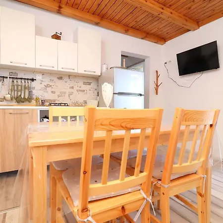 Greenside Lumi-two Bedroom With Terrace And Sea View Prázdninový dům